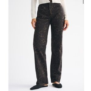 Abercrombie High Rise 90s Relaxed Leopard Print Jeans